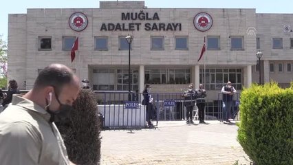 Descargar video: Son dakika haber! Pınar Gültekin cinayeti davasının dördüncü duruşması (3)