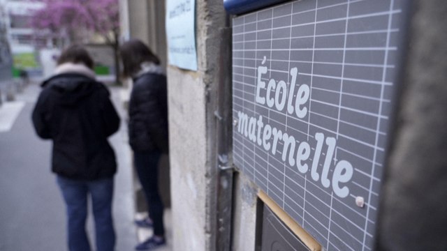 Rentrée scolaire : à Paris, des parents d’élèves «contents que ça rouvre »