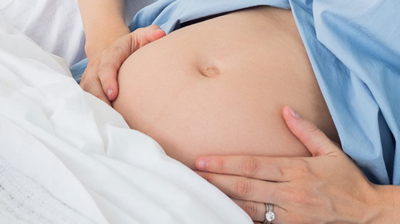 Posturas para aliviar el dolor de las contracciones