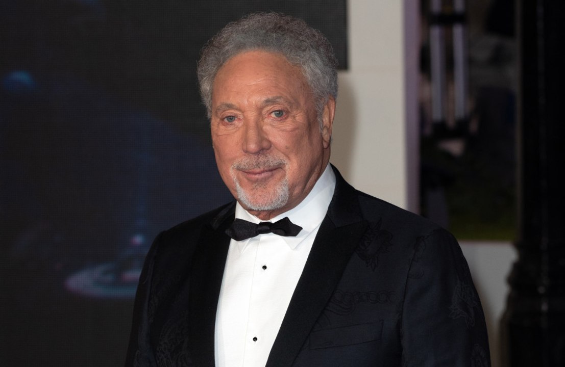 Tom Jones: Beziehung mit Priscilla Presley?