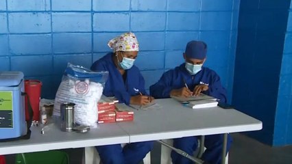 Se espera la llegada de vacunas de Sinovac