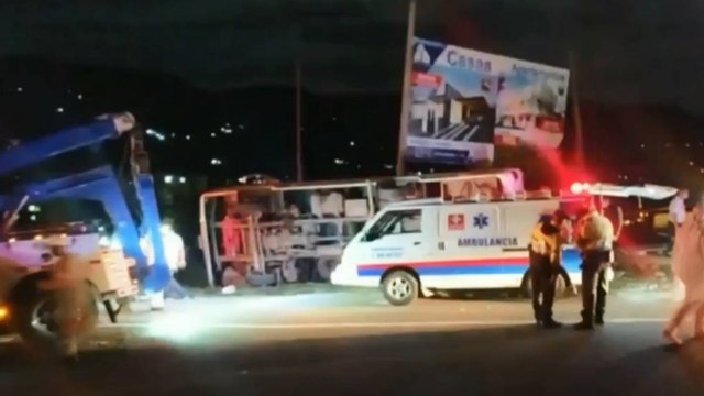 Un muerto y varios heridos deja accidente en la vía Bogotá- Girardot