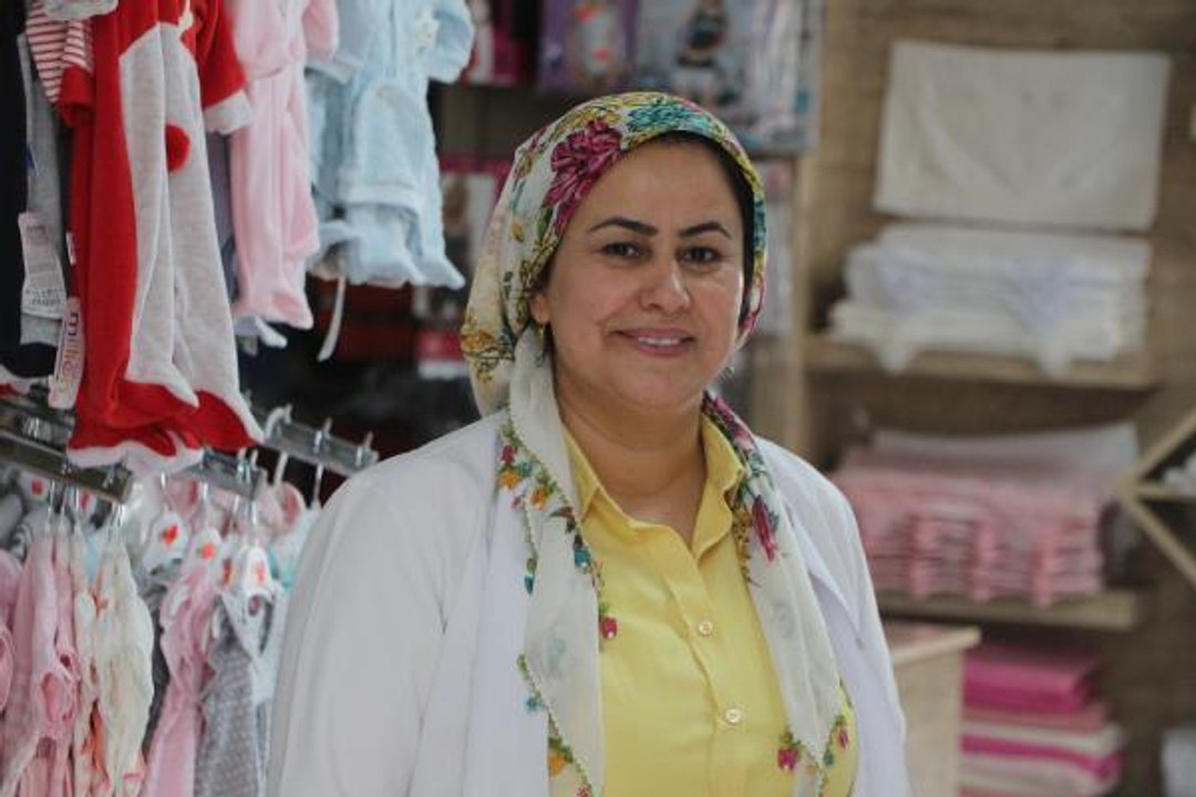 KURSTA ÖĞRENDİKLERİYLE TEKSTİL ATÖLYESİ AÇTI, HEDEFİ KADINLARA DAHA FAZLA İMKAN SAĞLAMAK