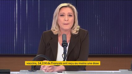 Covid-19 : "La lenteur de la vaccination est liée à une défaillance logistique majeure de la part du gouvernement français", affirme Marine Le Pen.