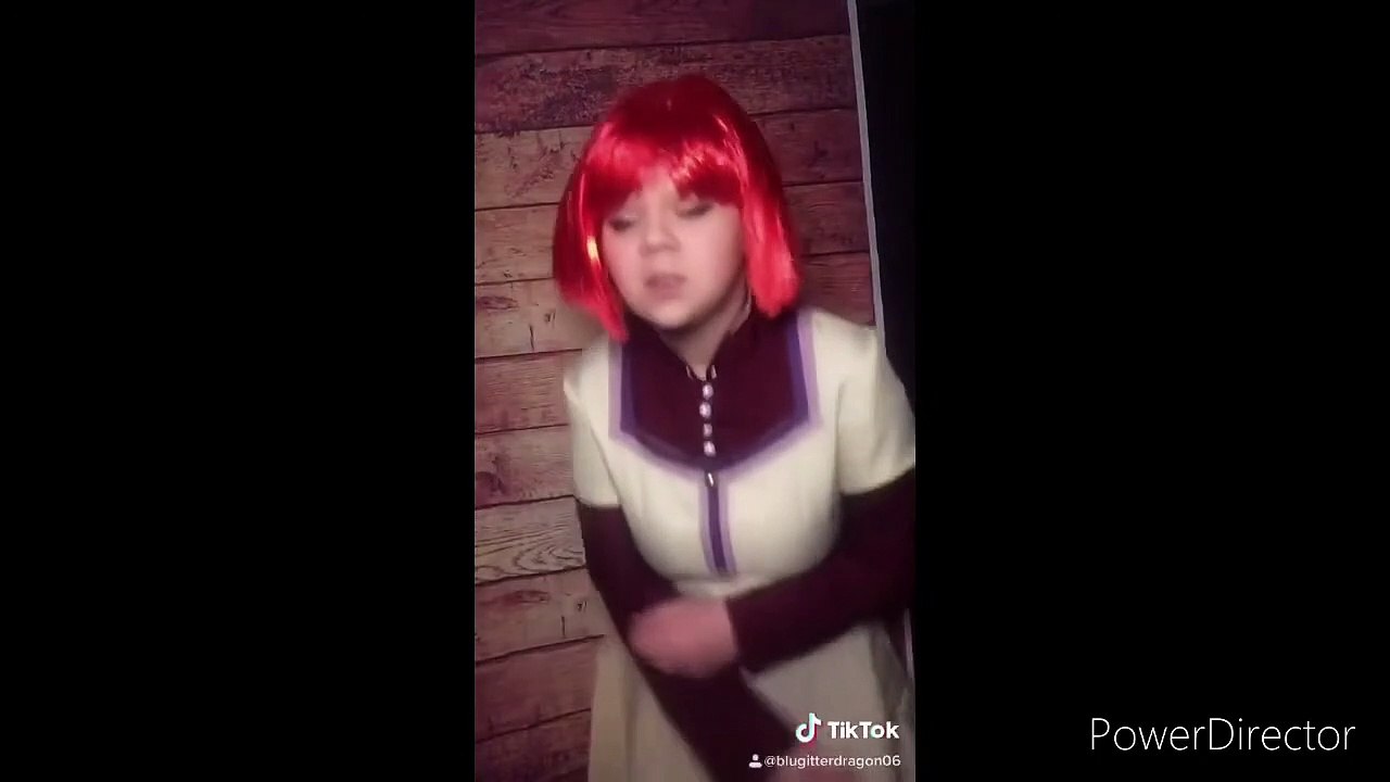 Snow White With Red Hair Anime Cosplay /Shirayuki