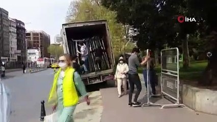 Taksim’de 1 Mayıs tedbirleri: Polis barikatları getirildi