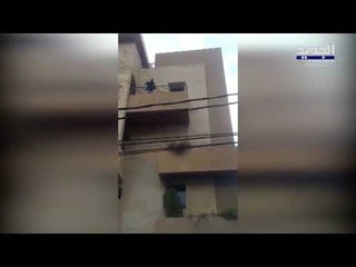مناصرو التيار الوطني الحر يتضامنون مع جبران باسيل أمام منزله