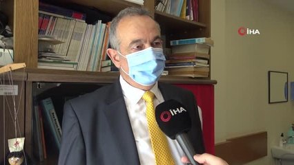 Son dakika... Ameliyat sırasında fenalaşan doktor ayağına serum takıp operasyona devam etti