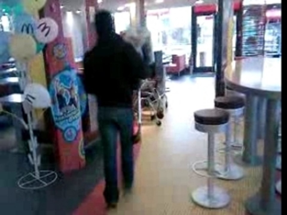 allan  et stephen au Mc DO