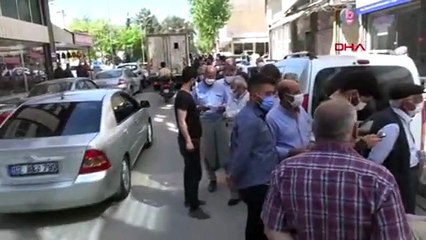 Tam kapanma öncesi seyahat belgesi kuyruğu!