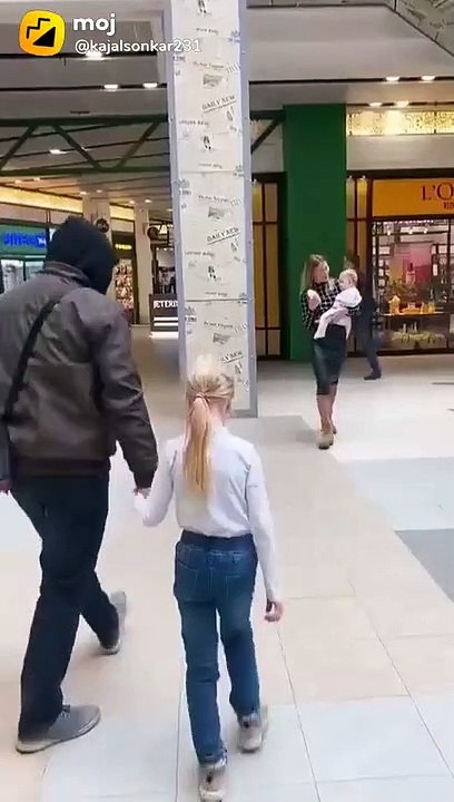 Children play omg....