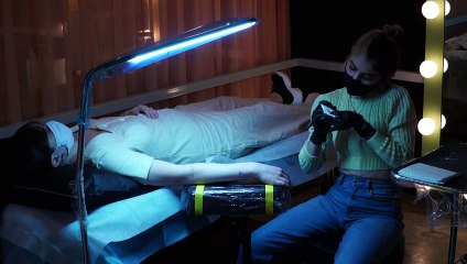 شركة أميركية ناشئة تراهن على نجاح وشم تؤكد أنه يزول بعد سنة