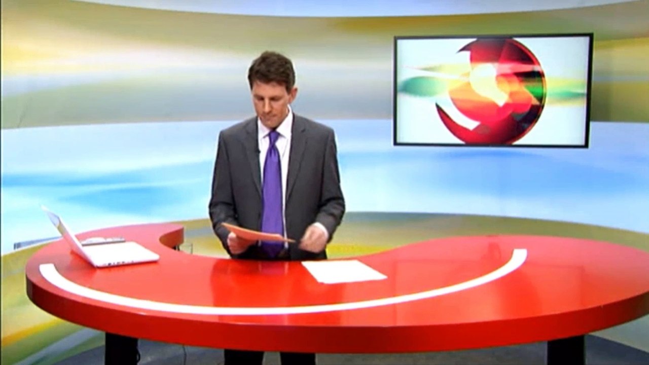 En tur i fjorden | Bil i Vejle fjord | 20-01-2011 | TV SYD @ TV2 Danmark