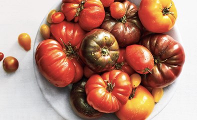 What Are Heirloom Tomatoes?