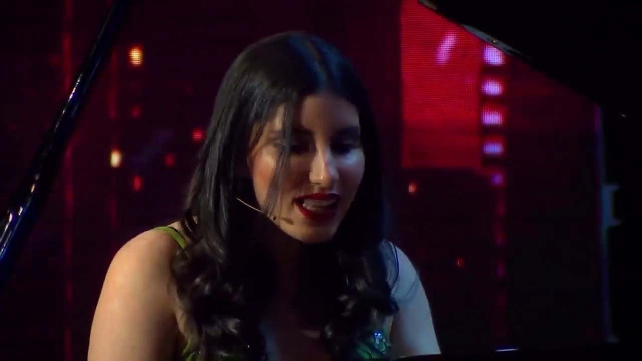 Inspirational Singer WOWS Judges on Got Talent Chile​ 2021 _ Got Talent Global