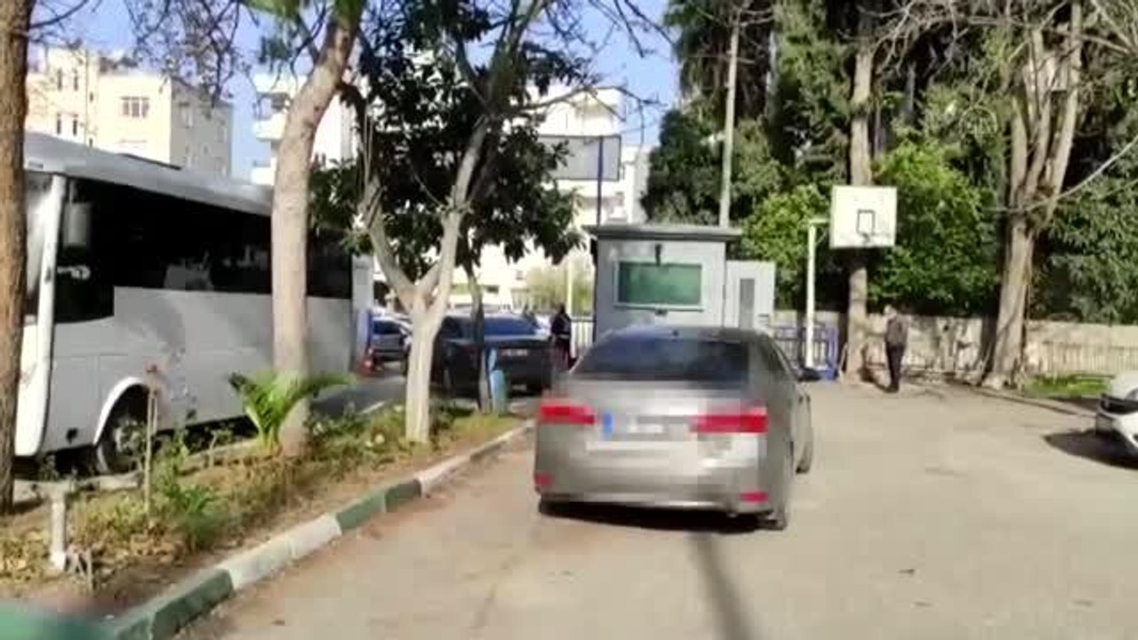 Bir evde sentetik uyuşturucu ve bunun yapımında kullanılan madde ele geçirildi