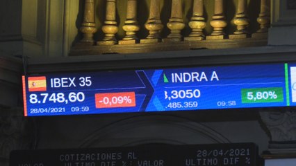 La bolsa española mantiene pérdidas del 0,2 % tras la apertura en los 8.740