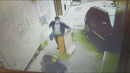 Evden hırsızlık yaptıkları iddia edilen 2 zanlı tutuklandı