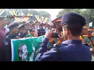 সোহরাওয়ার্দীতে আটকে গেল পুলিশের ব্যান্ডপার্টি | In Suhrawardy The Police Bandpatty Got Trapped