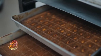 إرث ثقافي فلسطيني.. تعرف على حلوى النمورة بغزة