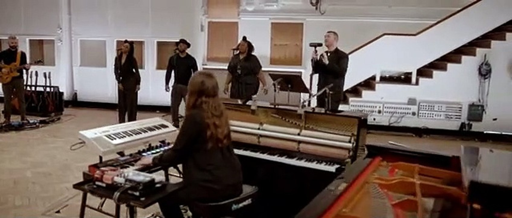 Sam Smith - Time After Time (Live at Abbey Road Studios)