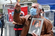 HDP önünde evlat nöbeti tutan babadan HDP yöneticilerine tepki