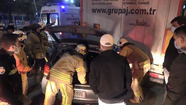 Son dakika haberleri | SULTANGAZİ'DE TIR'A ÇARPAN OTOMOBİLİN SÜRÜCÜSÜ ÖLDÜ