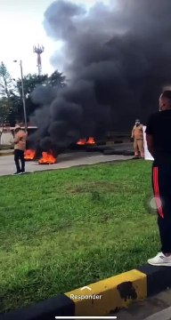 Bloqueos en la autopista sur de Cali - 28 abril Paro Nacional