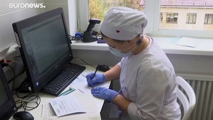 Bürgermeister von Moskau zahlt Impflingen 1000 Rubel