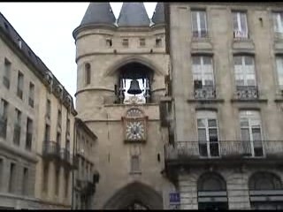 Parcours de Ségolène Royal, Alain Rousset et Michèle Delaunay dans Bordeaux : un voyage sympathique mais critique