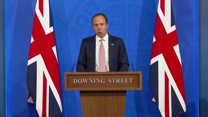 영국 화이자 백신 6천만회분 더 확보...가을 추가접종용 / YTN