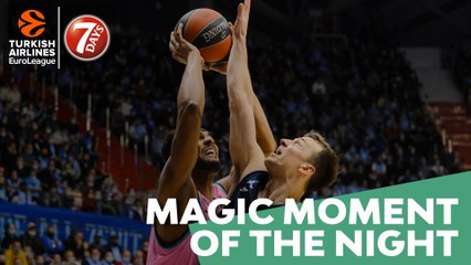 7DAYS Magic Moment of the Night: Brandon Davies, FC Barcelona