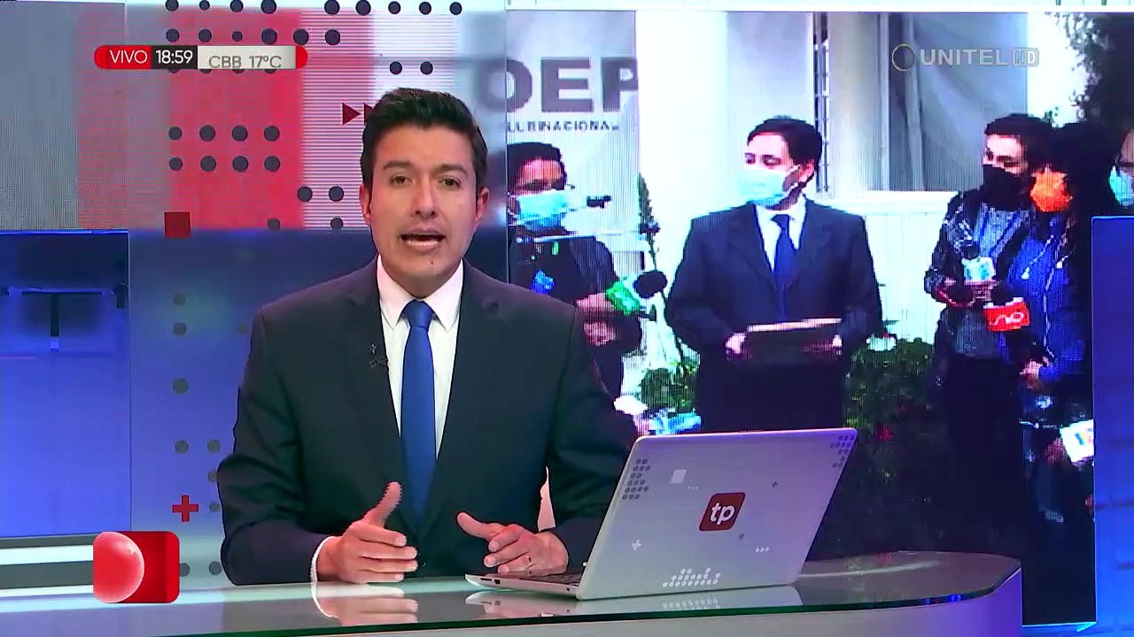 Romero renuncia al TSE y dice que se cumplió la razón por la que asumió "en la época más desafiante desde el retorno de la democracia"