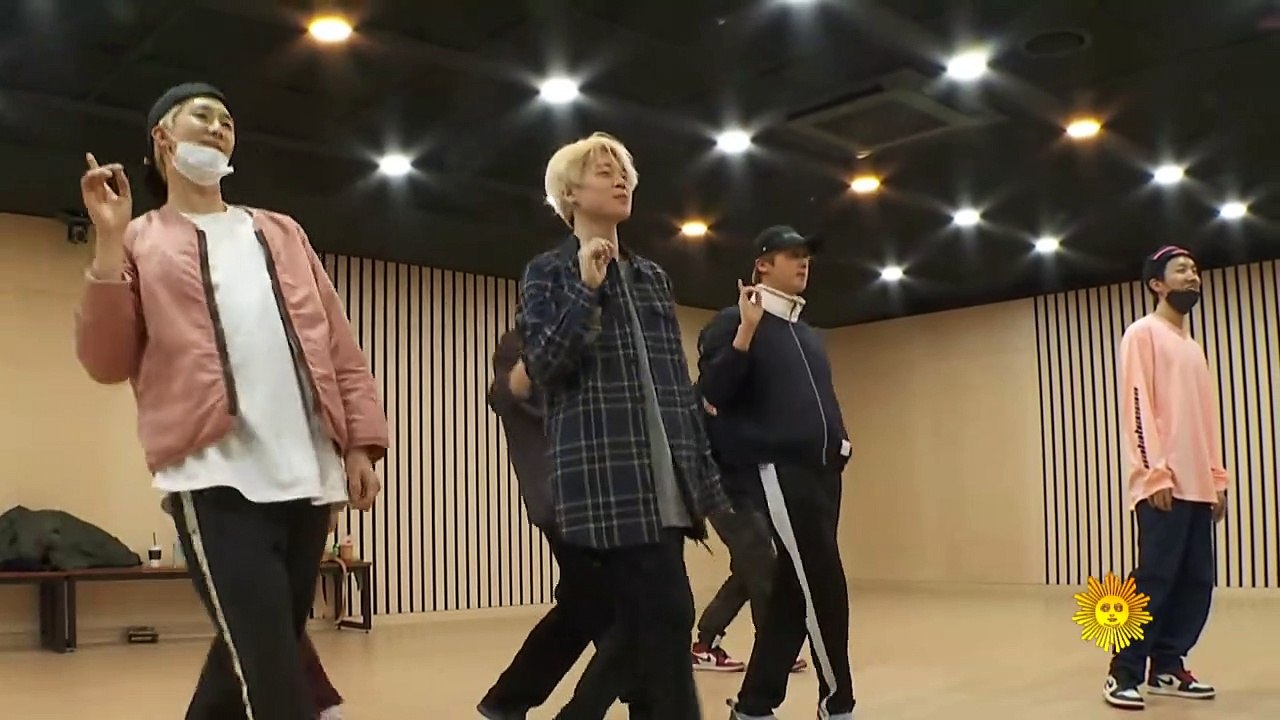 Bts Rehearses Choreography Of "Boy With Luv"