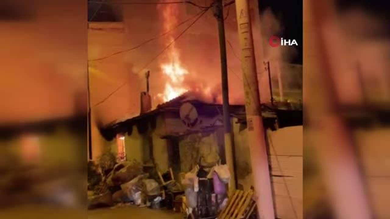İzmir'de müstakil ev alev alev yandı: 1 yaralı