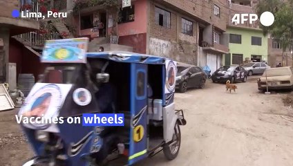 Peru vaccinates the elderly against Covid with 'mototaxis' in the mountains