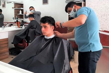 Kısıtlamayı duyan bayram tıraşını erken oldu