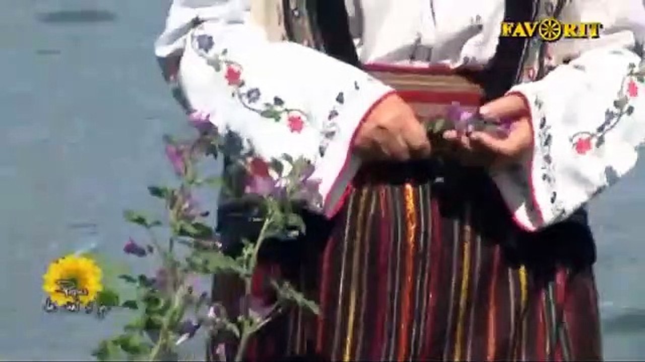 Maria Panov - Mi-a fost drag, lume, sa cant (Popas de cant si joc - Favorit TV - 05.06.2018)