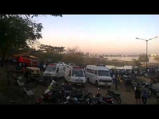 Speeding vehicle drowned into quarry near Rankala in Kolhapur