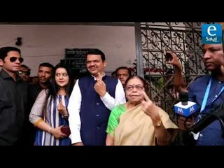 #IWillVote | Chief Minister Devendra Fadnavis casts vote in Nagpur | Loksabha2019