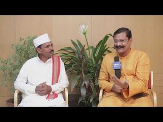 विठुराया पाऊस पडू दे.. दुसरं नाही नको..! | Vithai : Wari 2019