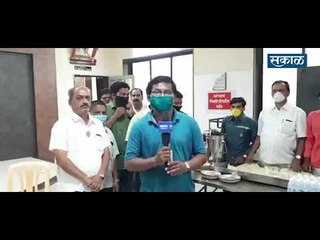 कोल्हापुरातील महालक्ष्मी अन्नछत्र च्या वतीने अन्न वाटप..!