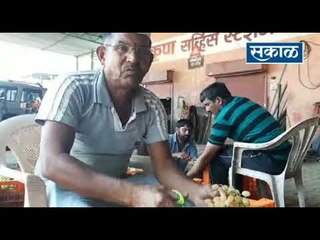 सांगा कर्ज कसं फेडायचे? आधी पावसाने नुकसान, आता द्राक्षाला भाव नाही!