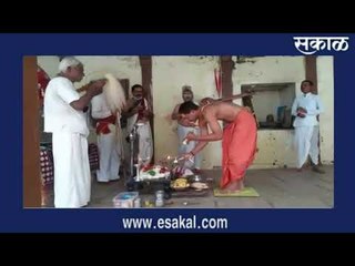 Download Video: पैठण येथे संत एकनाथ महाराजांच्या पादुकांची महापूजा, आरती | मराठी ताज्या बातम्या | Sakal Media |