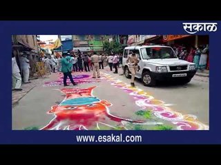 आळंदी सजली रांगोळीच्या पायघड्यांनी | Sakal Media |