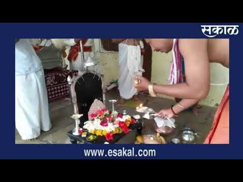 पैठण येथे संत एकनाथ महाराजांच्या पादुकांची महापूजा, आरती | मराठी ताज्या बातम्या | Sakal Media |