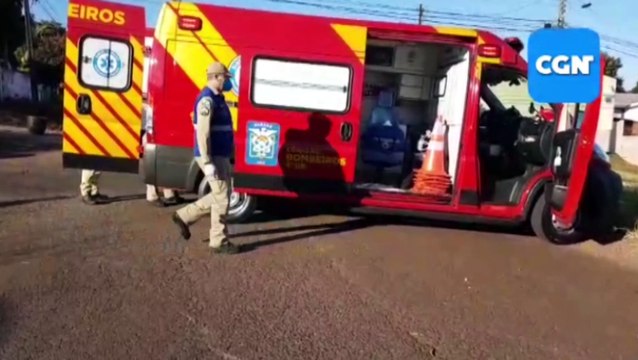 Mulher fica ferida após se envolver em acidente entre carro e moto no Brasília