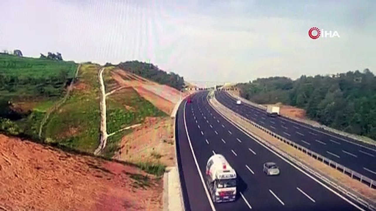 Kazakistan Nevşehir Fahri Başkonsolosu'nun da aralarında olduğu 4 kişinin öldüğü kazanın görüntüleri ortaya çıktı