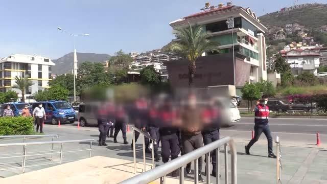 Son dakika haberleri: Yasa dışı bahis operasyonunda yakalanan 4 şüpheli tutuklandı