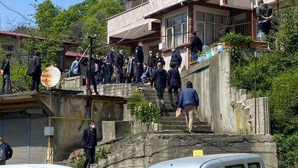 İki çocuk babası adam, evinde başından vurulmuş bir şekilde bulundu